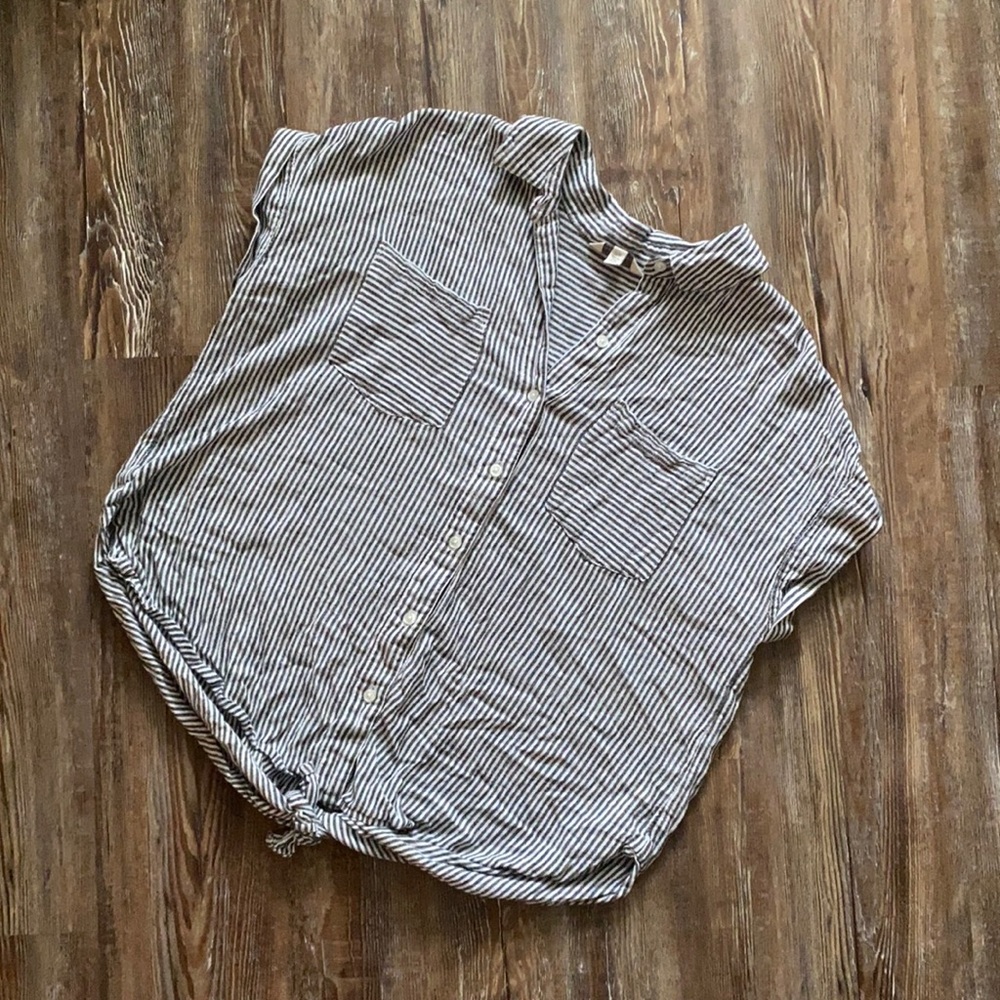 Lucky Brand Striped Open Tie Back Short Sleeved Button Down Top